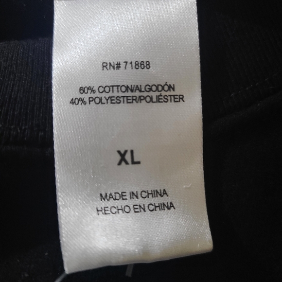 NWT Women Marvel Sweatshirt - Picture 5 of 7